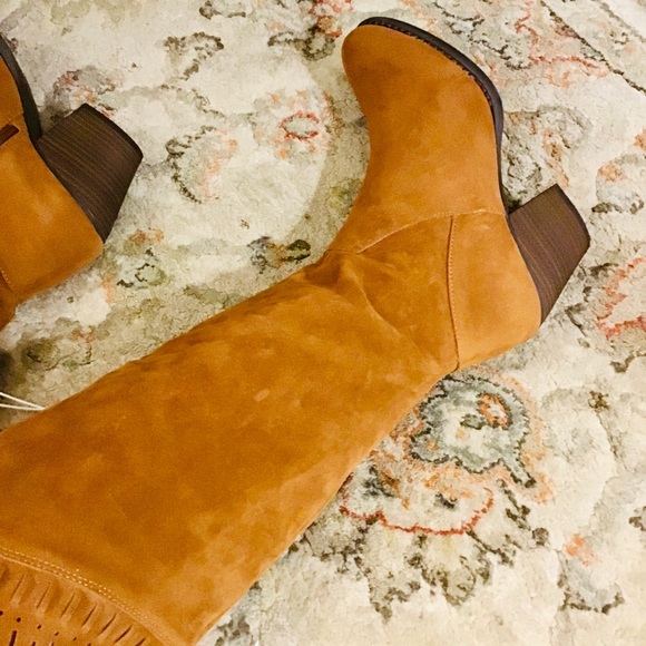 RESTOCKED!! NELLIE BOOTS COGNAC - Picture 5 of 11
